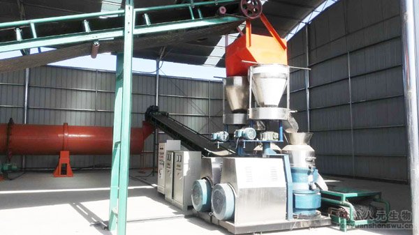 干法輥壓造粒機